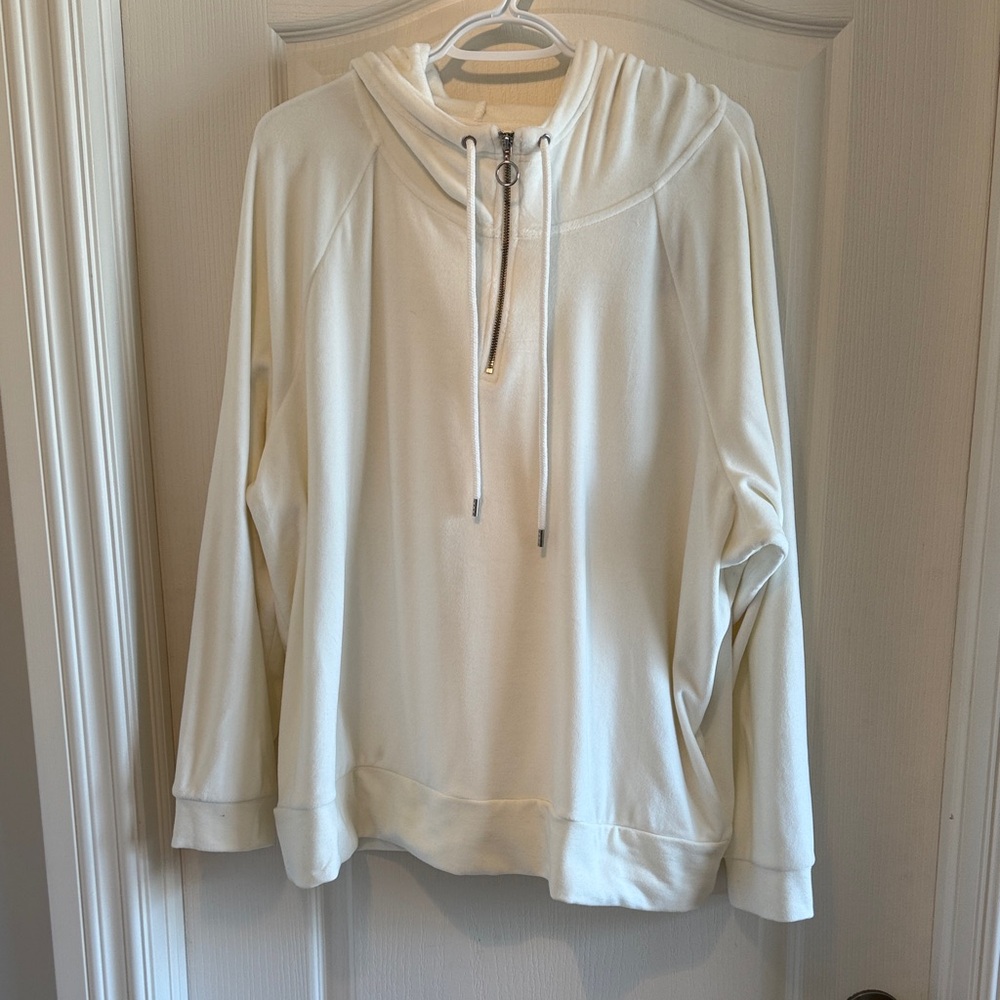 Hyba White Hoodie - NWT